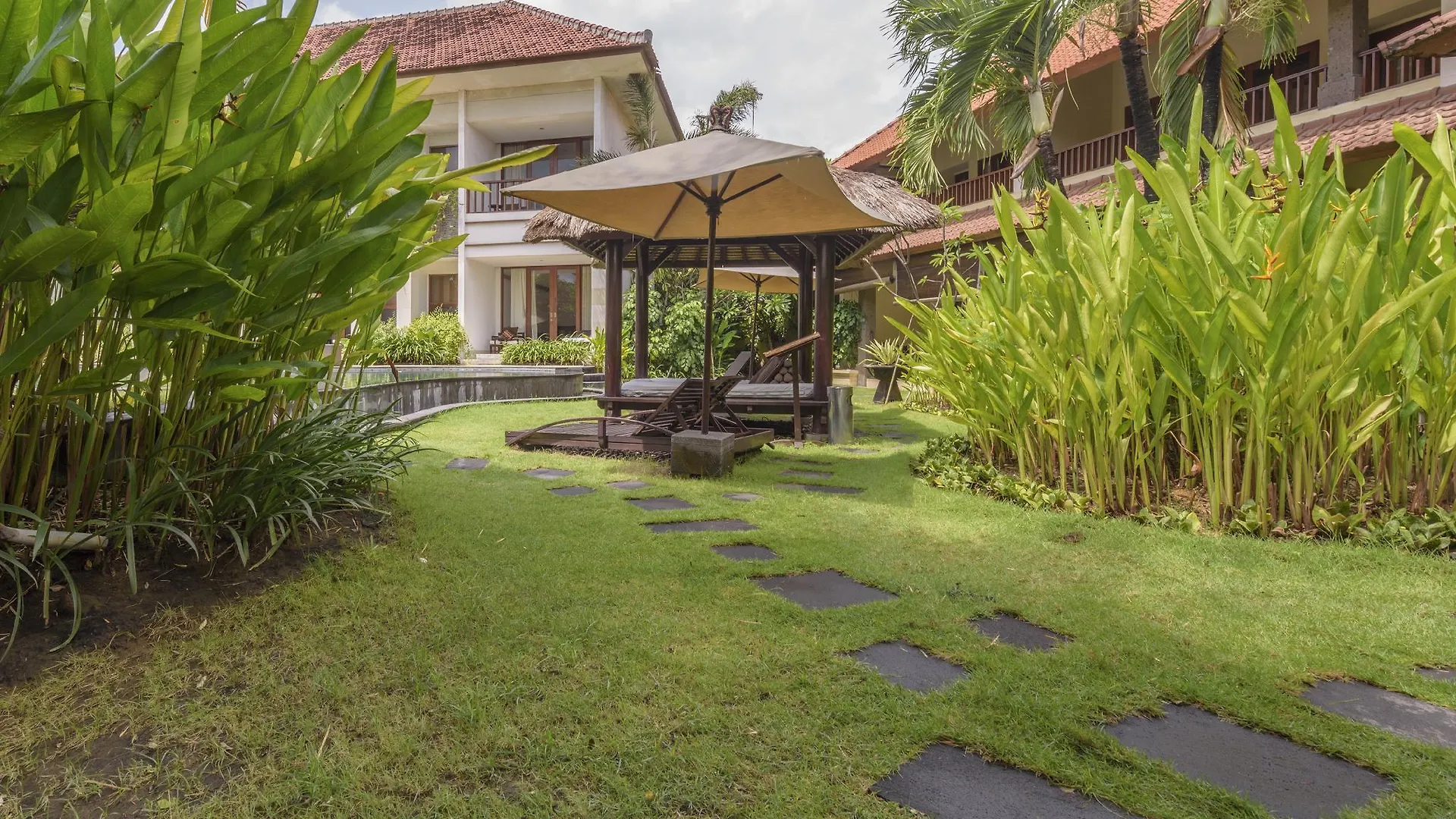 **** Station touristique Villa Diana Bali Legian Indonésie