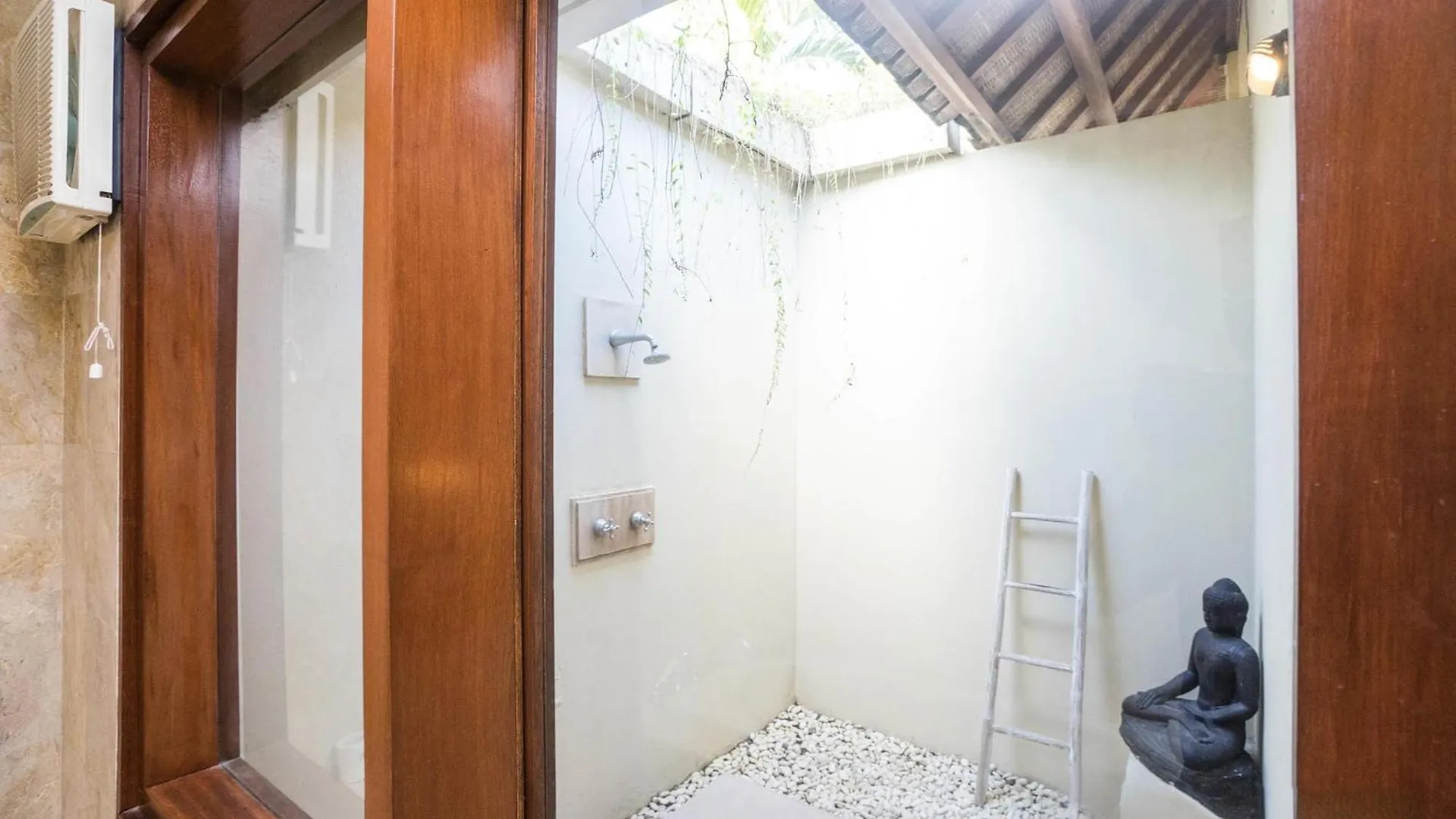 Villa Diana Bali Legian