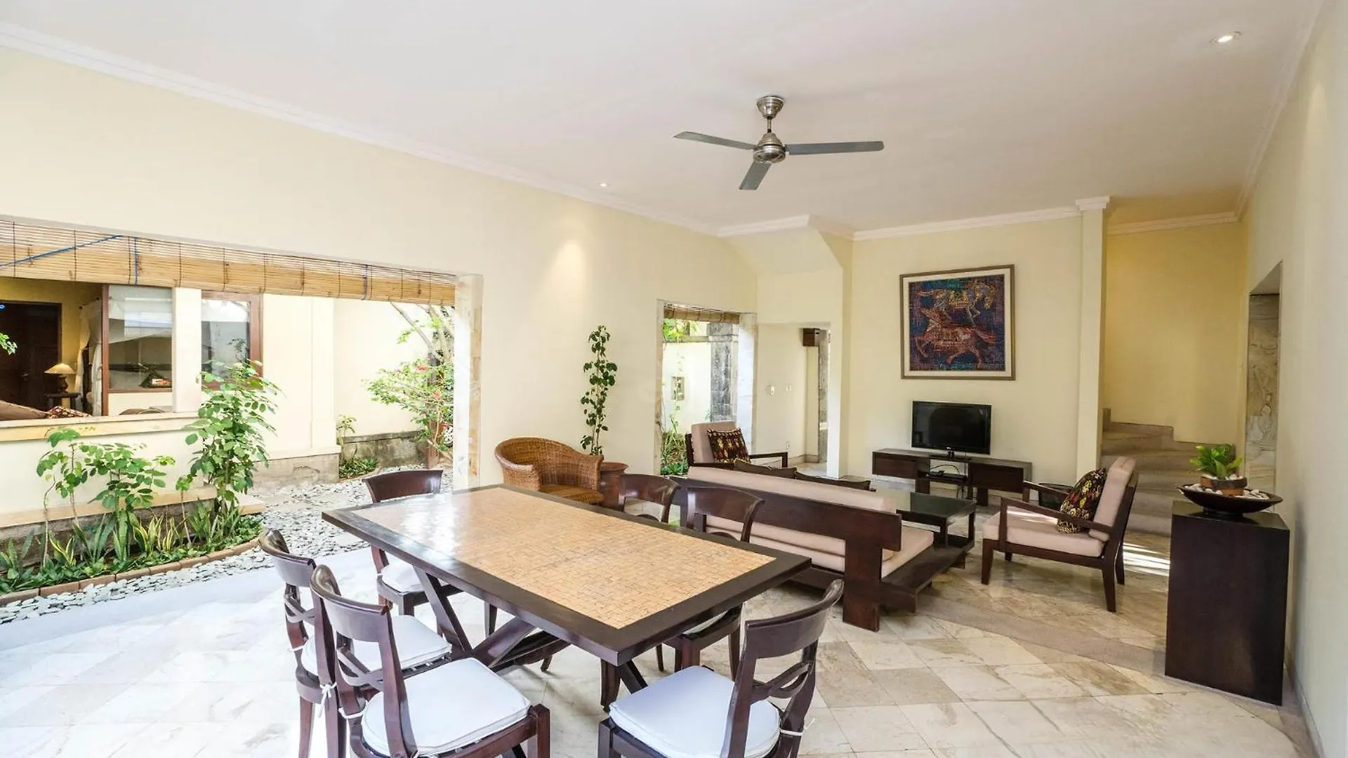 Villa Diana Bali Legian 4*,